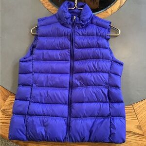 Forever 21 Bright ROYAL BLUE Quilted Puffer Vest. Medium.